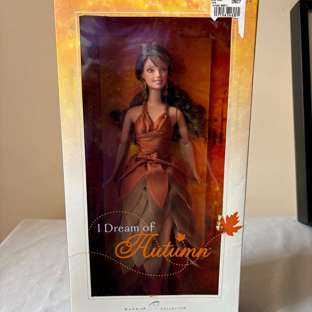Mattel Barbie I Dream of Autumn Gold Label Dream Seasons Doll J3948 NRFB